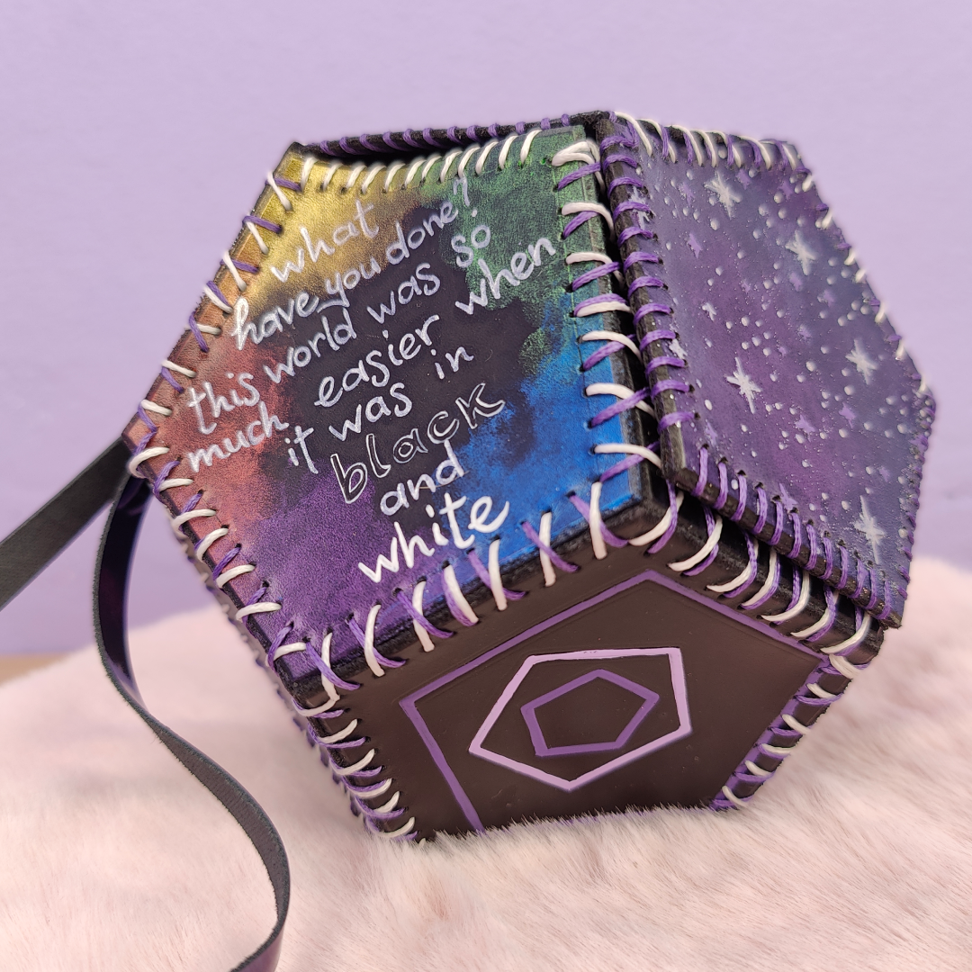 Essek dice bag - Image 10
