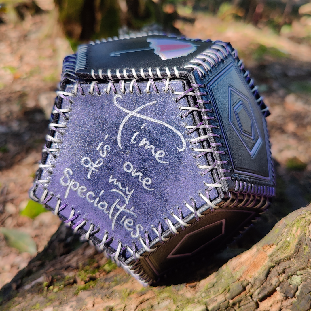 Essek dice bag - Image 3