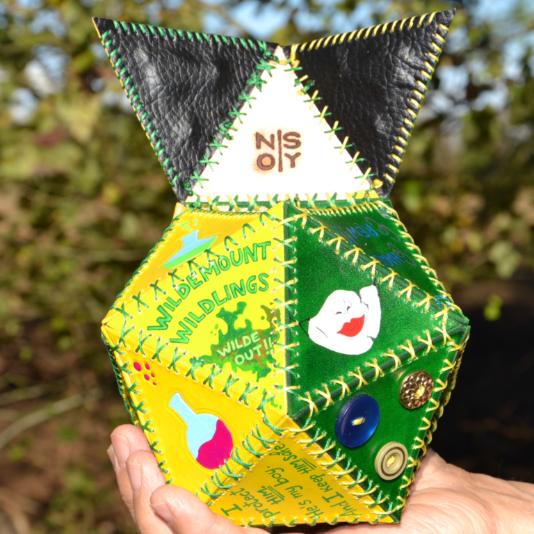 Leather dice bag inspired by Nott the Brave aka Veth Brenatto.